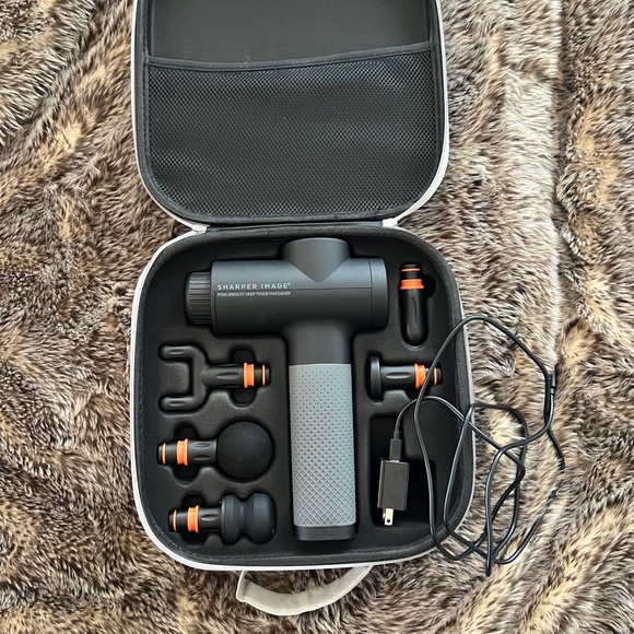 SHARPER IMAGE Powerboost Deep Tissue Massager Massage Gun with 5 Attachments - Picture 9 of 9
